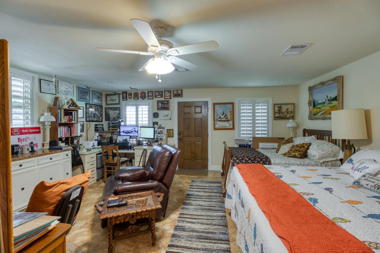 213 Lakeview Sunrise Beach TX 78643