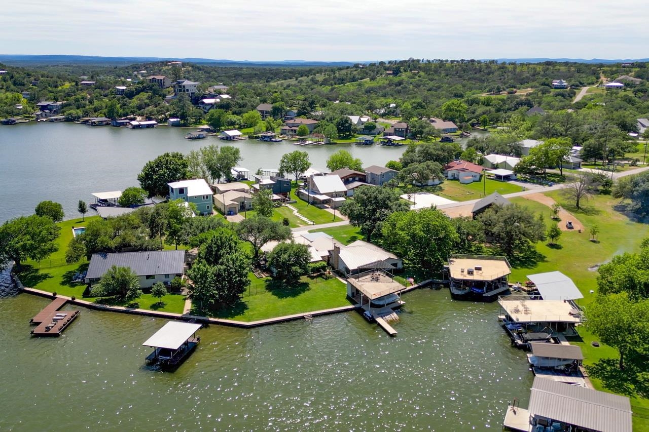 213 Lakeview Sunrise Beach TX 78643