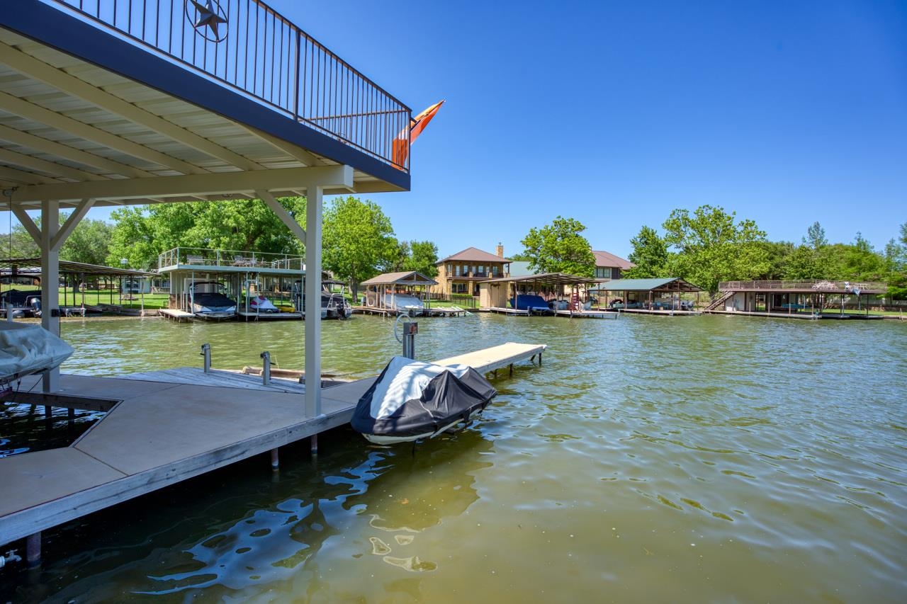 213 Lakeview Sunrise Beach TX 78643