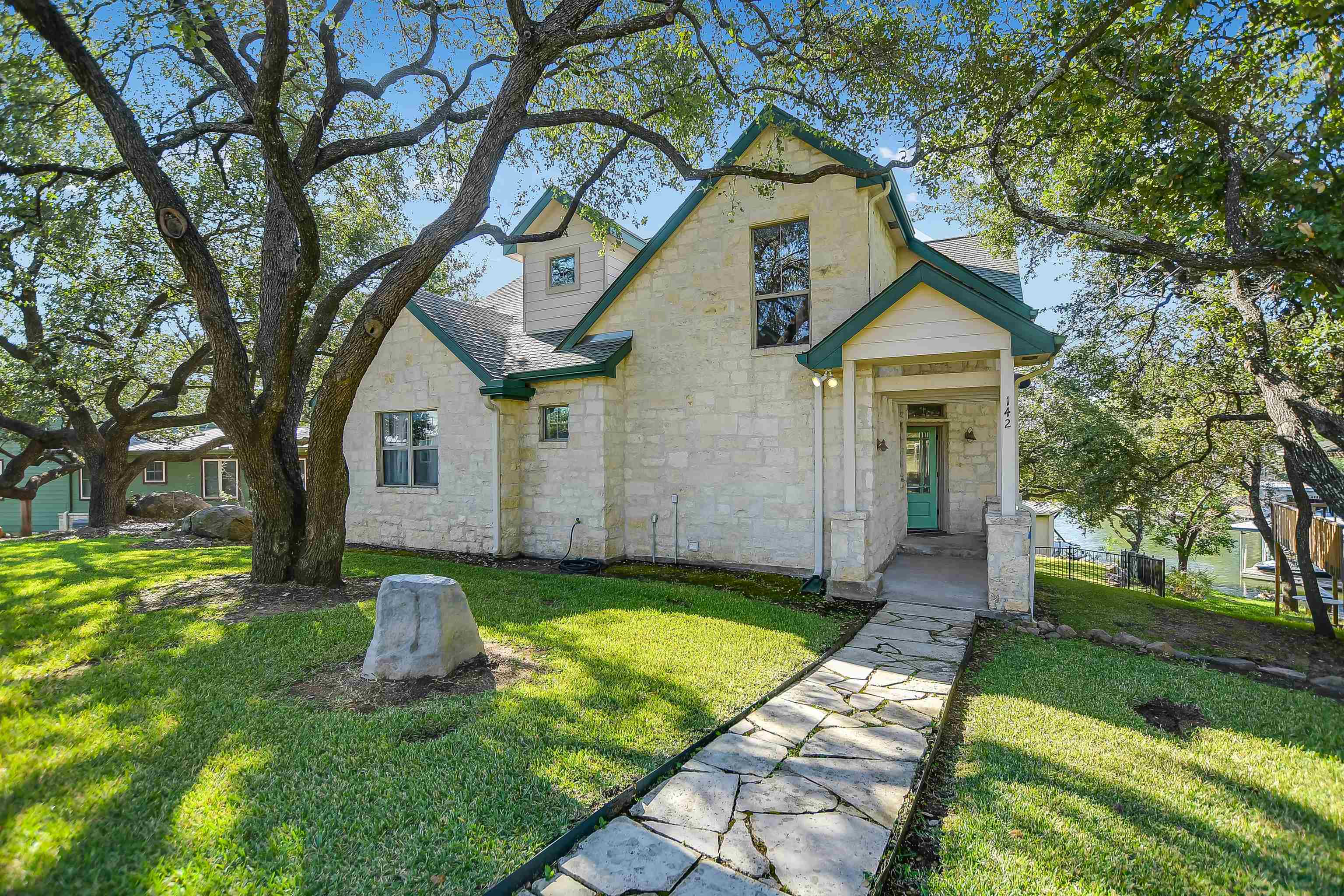 142 Winding Way Sunrise Beach TX 78643