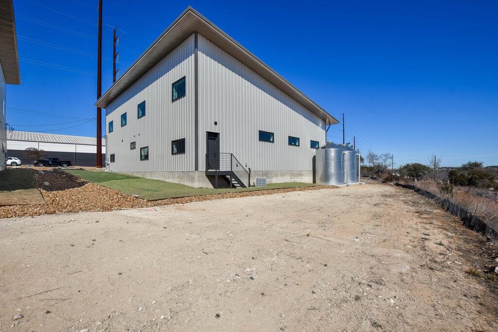 1301 O'reilly Drive Lakeway TX 78734
