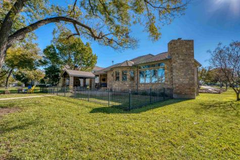 206 River Ranch Road Kingsland TX 78639
