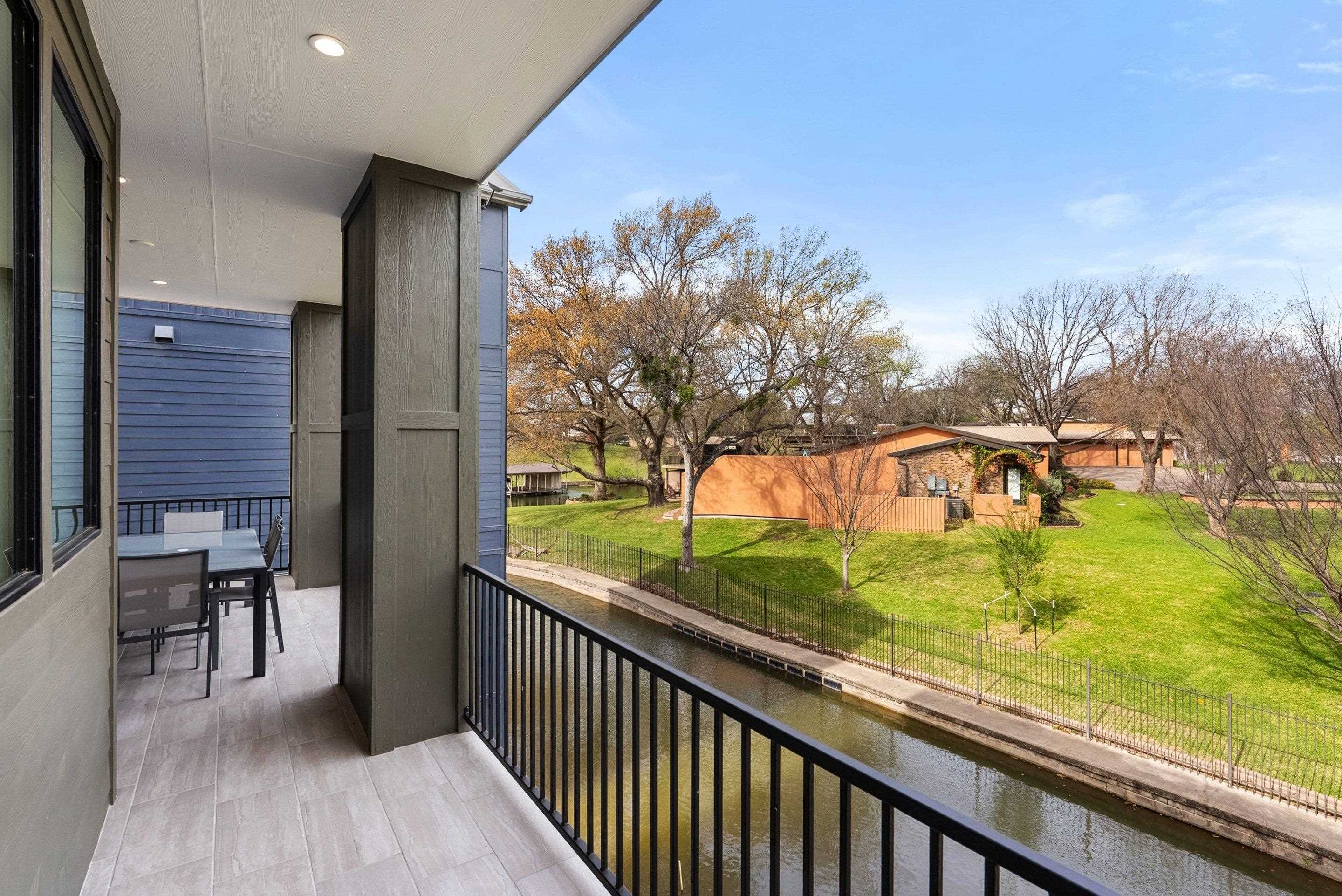 102 Cypress Shore Lane Kingsland TX 78639