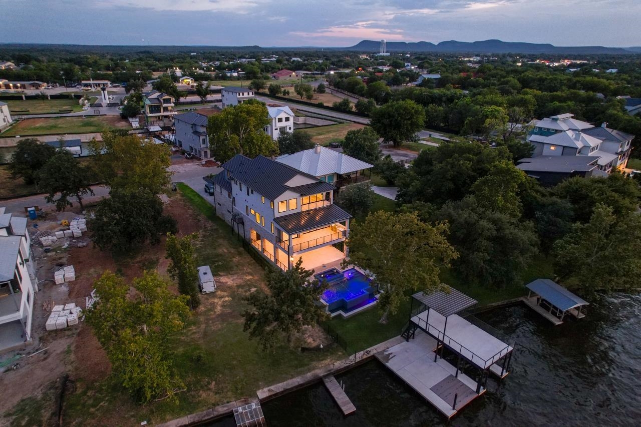 525 Lake Street Kingsland TX 78639