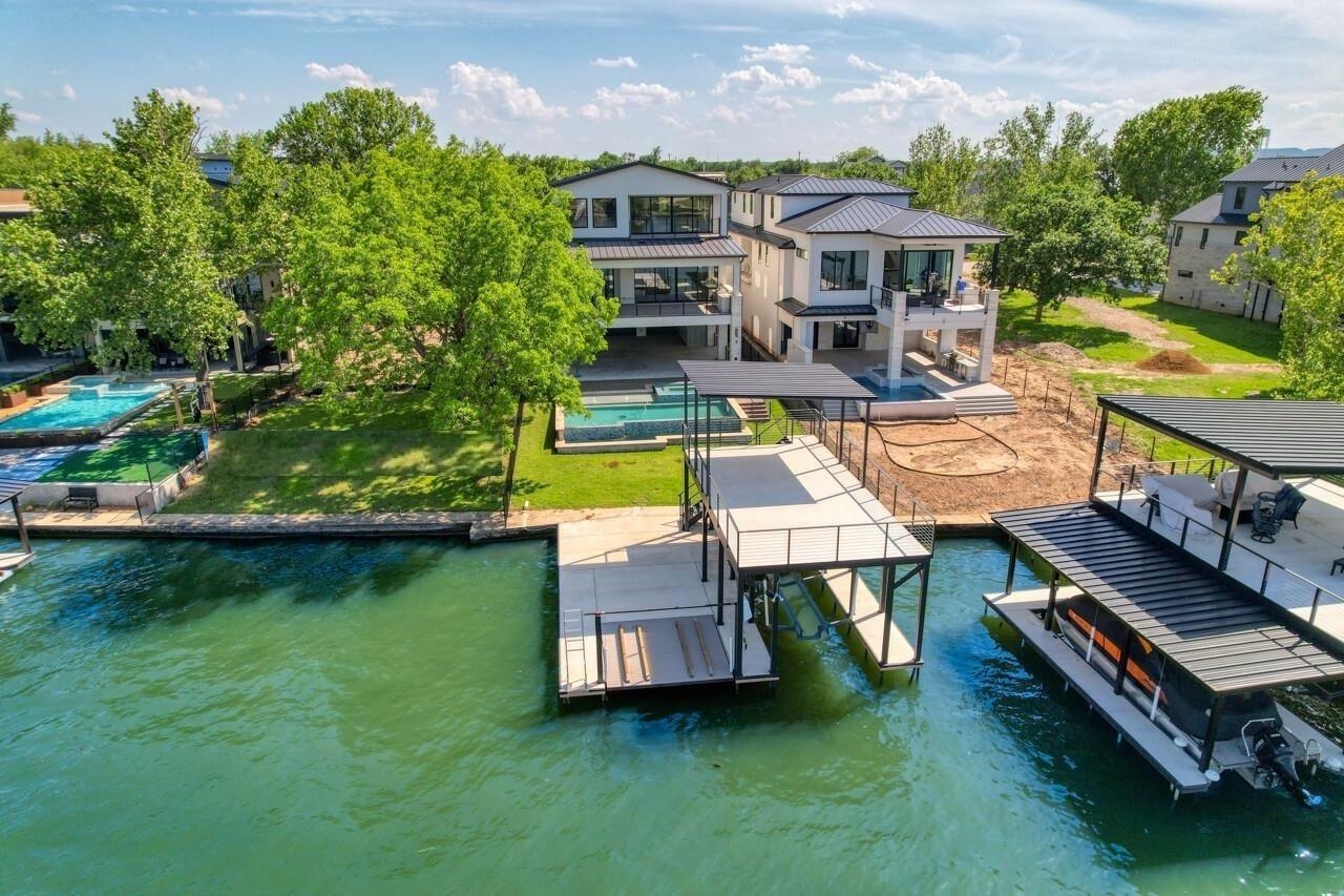 525 Lake Street Kingsland TX 78639