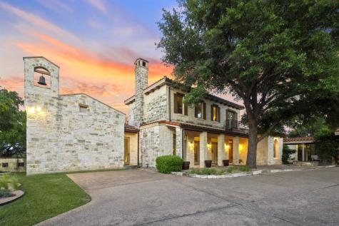 2401 Golf Links Court Spicewood TX 78669