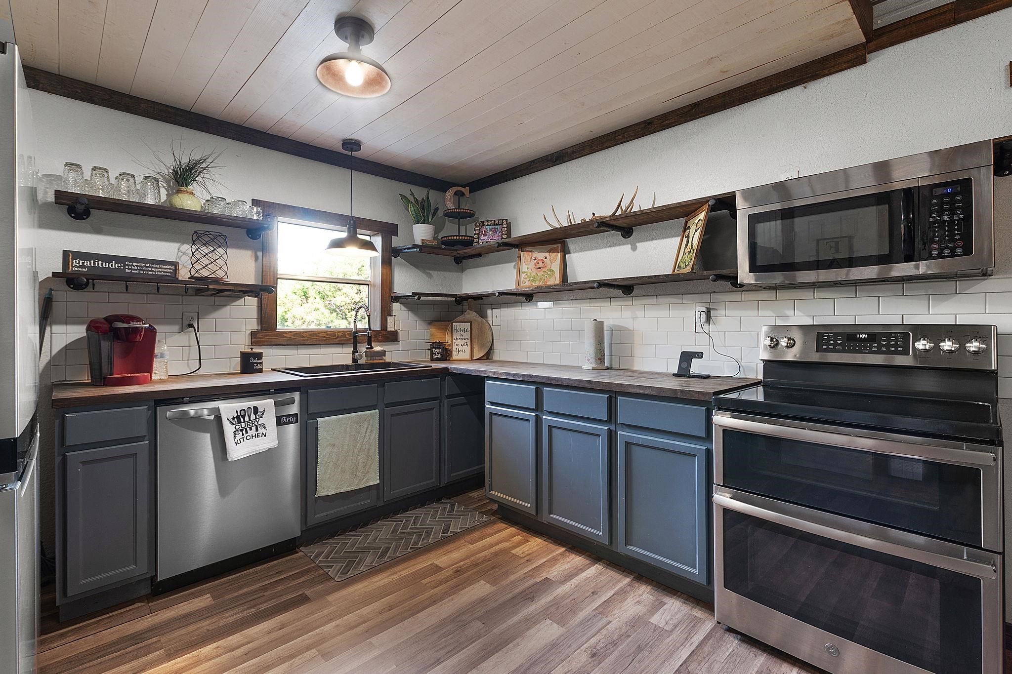407 Windmill Burnet TX 78611