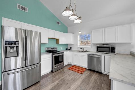 4521 River Oaks Drive Kingsland TX 78639