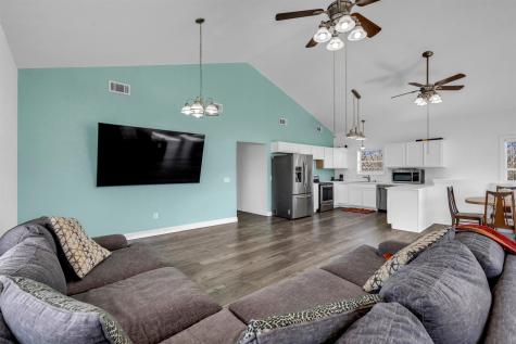 4521 River Oaks Drive Kingsland TX 78639