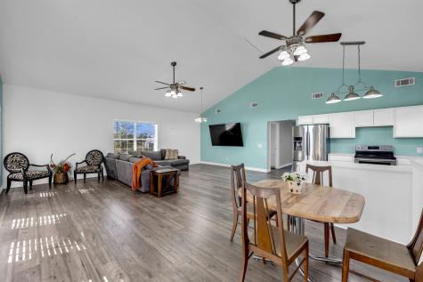 4521 River Oaks Drive Kingsland TX 78639