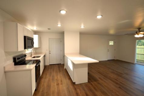 1653 Navajo Trail Kingsland TX 78639