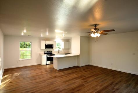 1653 Navajo Trail Kingsland TX 78639