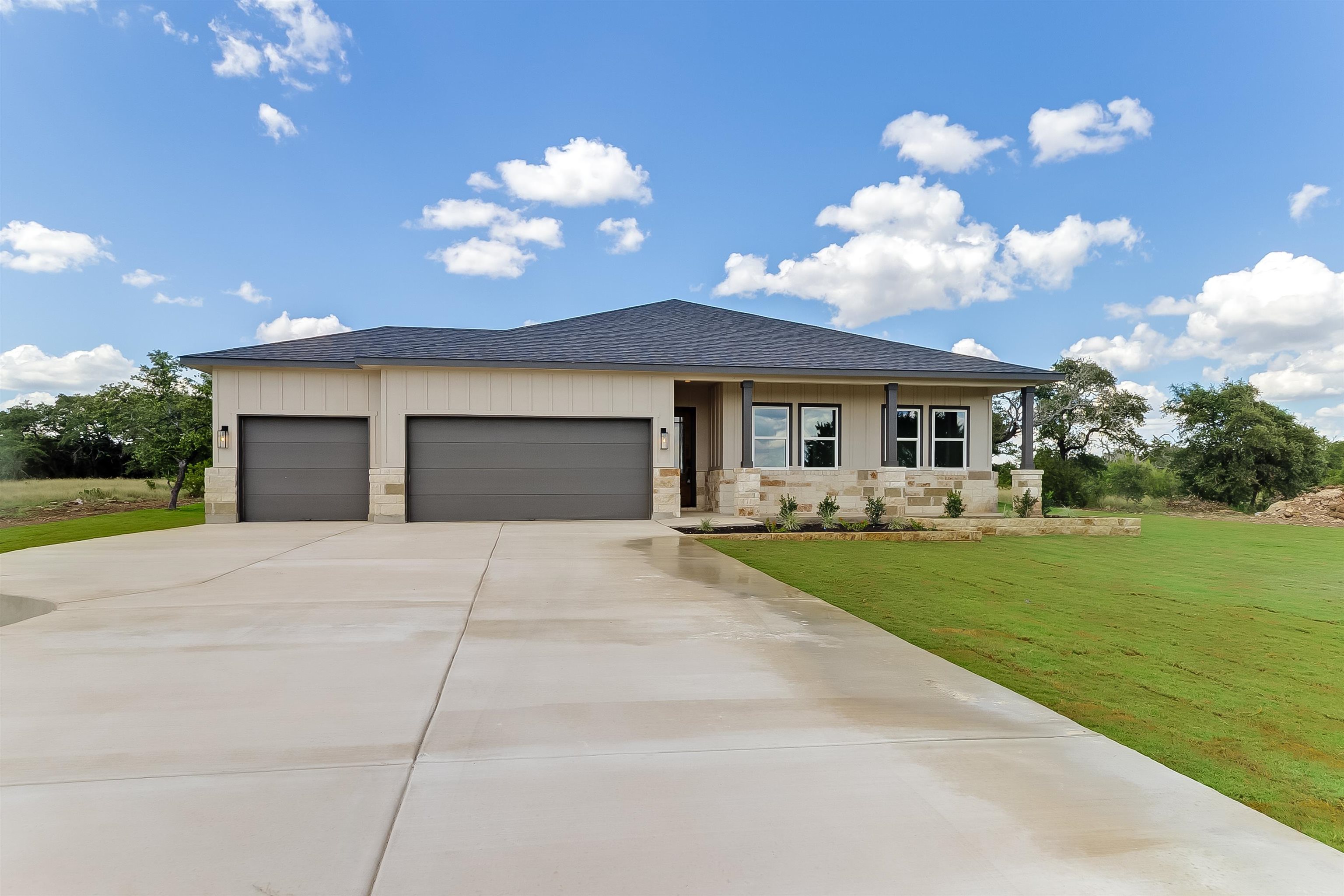124 Draper Lane Bertram TX 78605