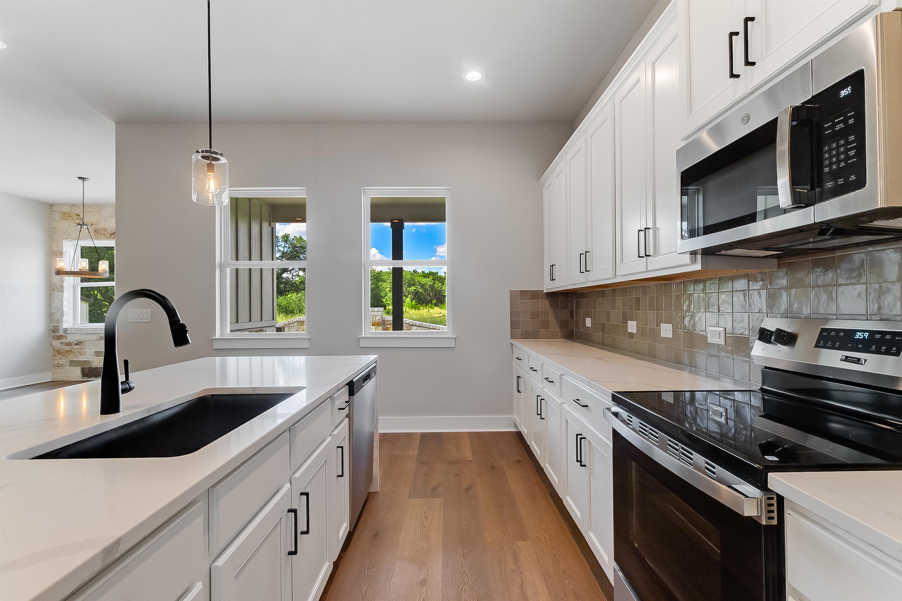 124 Draper Lane Bertram TX 78605