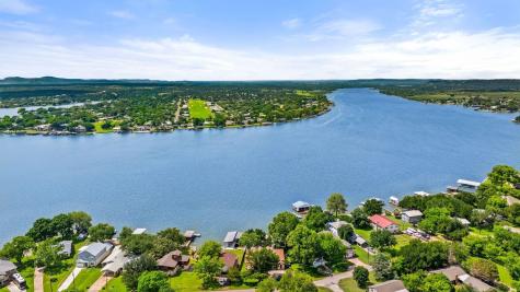 402 South Shorewood Granite Shoals TX 78654