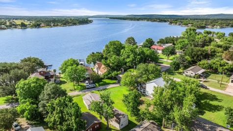 402 South Shorewood Granite Shoals TX 78654