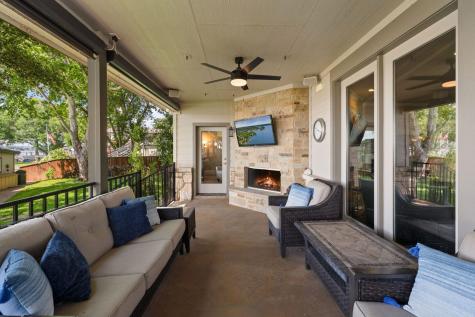 402 South Shorewood Granite Shoals TX 78654