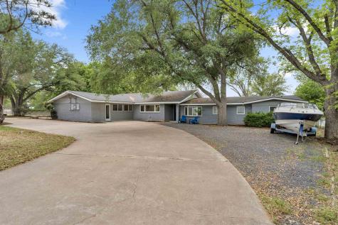 4310 River Oaks Drive Kingsland TX 78639