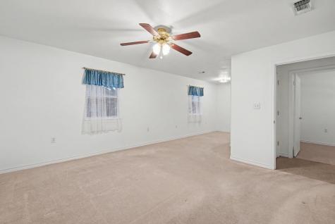1720 Greenwood Lane Kingsland TX 78639