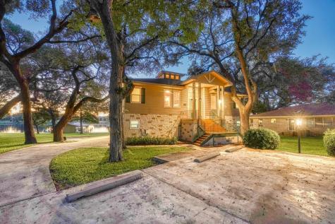 229 Elm Lodge Drive Kingsland TX 78639