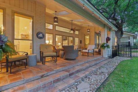 106 Southern Spur Horseshoe Bay TX 78657