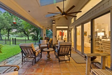 106 Southern Spur Horseshoe Bay TX 78657