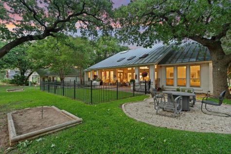106 Southern Spur Horseshoe Bay TX 78657