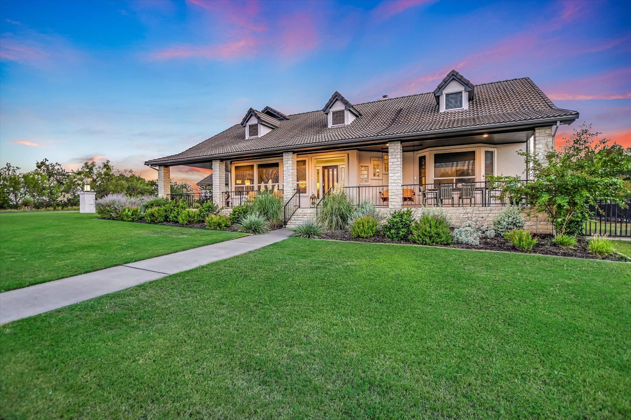 800 Western Bit Horseshoe Bay TX 78657