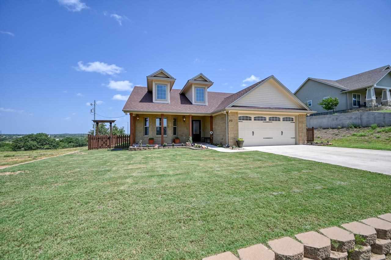 711 E Houston Street Llano TX 78643