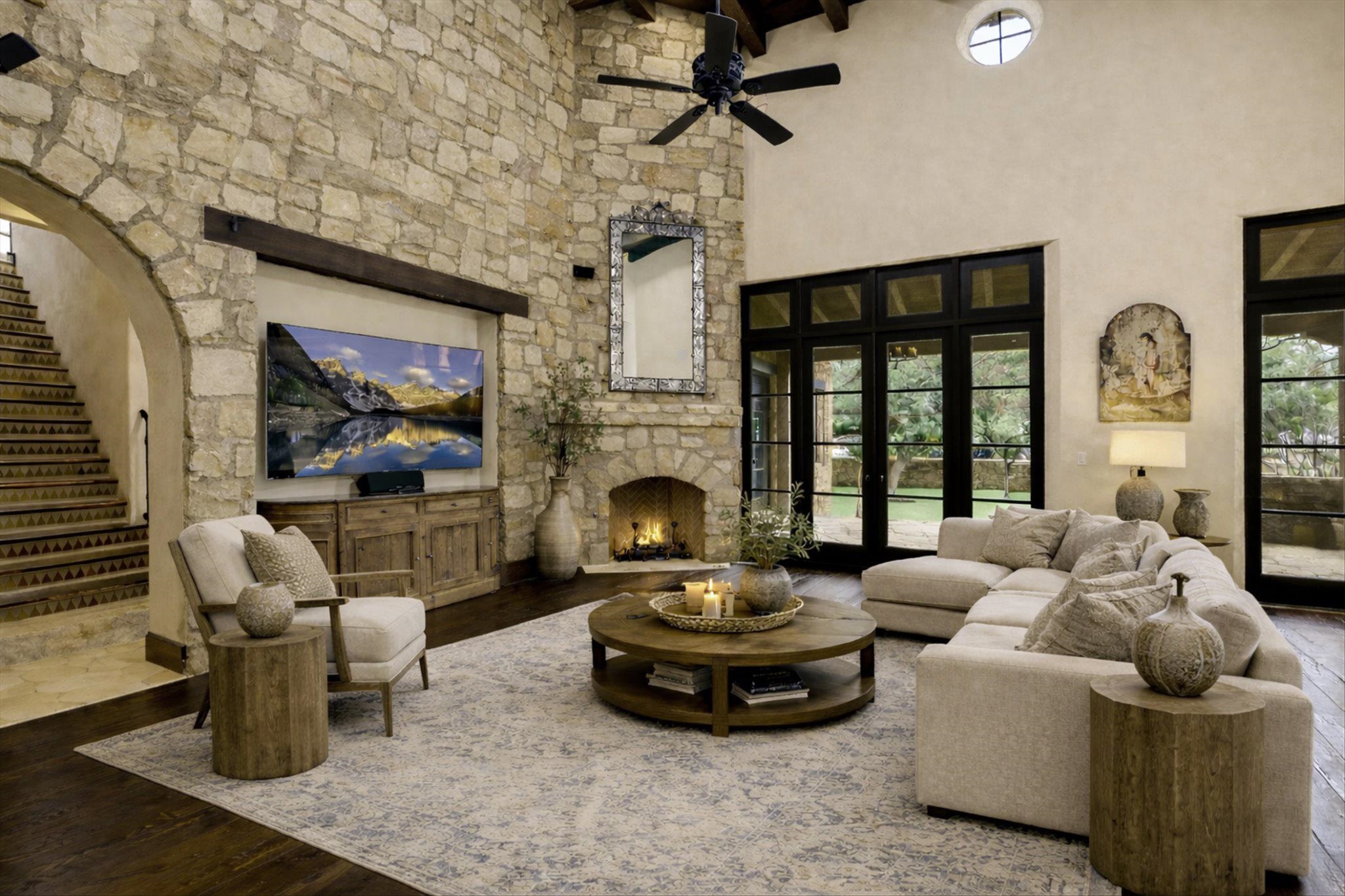 100 Milagro Horseshoe Bay TX 78657