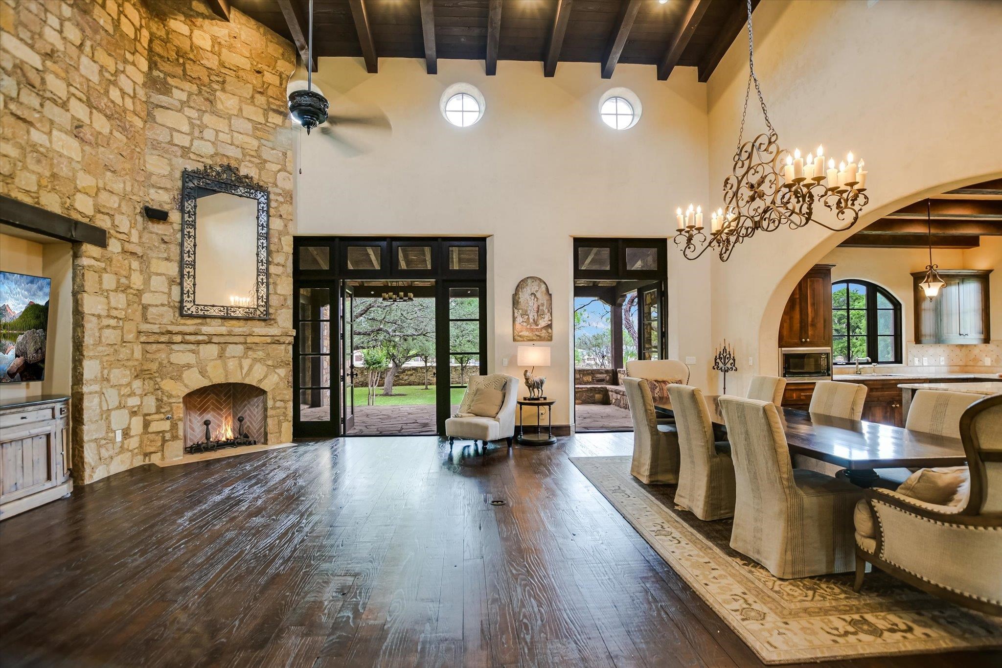100 Milagro Horseshoe Bay TX 78657