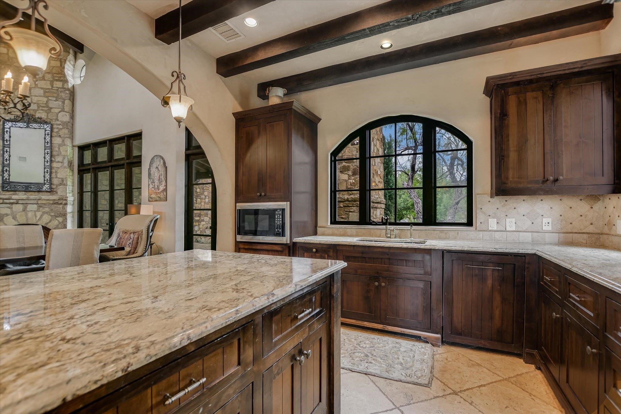 100 Milagro Horseshoe Bay TX 78657