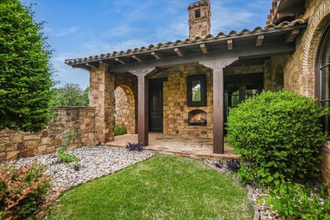 100 Milagro Horseshoe Bay TX 78657