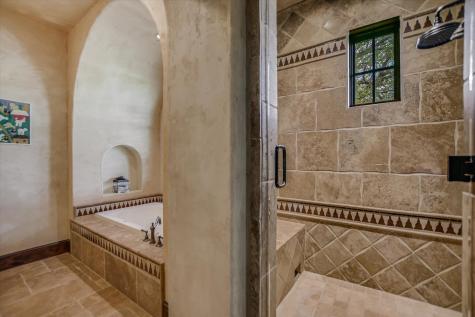 100 Milagro Horseshoe Bay TX 78657