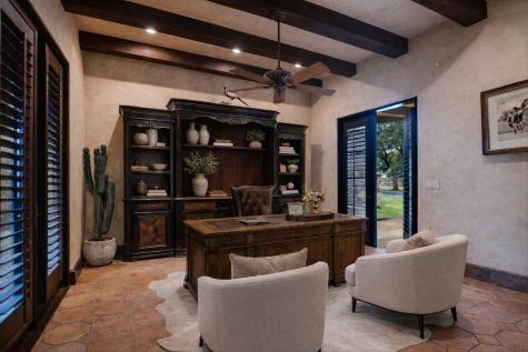 100 Milagro Horseshoe Bay TX 78657