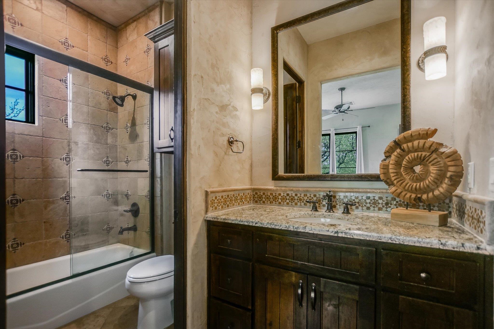 100 Milagro Horseshoe Bay TX 78657
