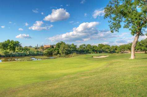 100 Milagro Horseshoe Bay TX 78657