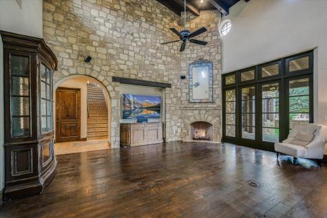 100 Milagro Horseshoe Bay TX 78657