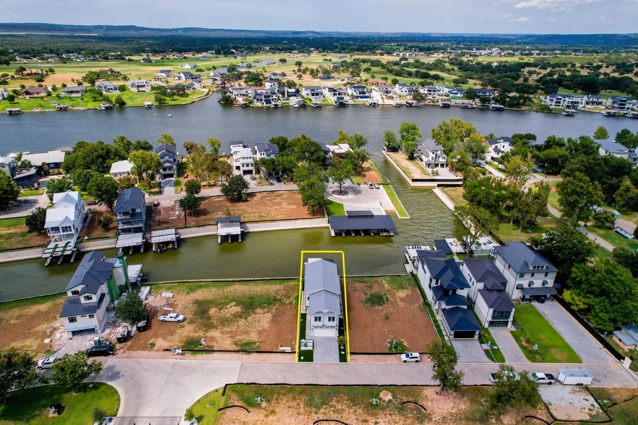 320 Lake Street Kingsland TX 78639
