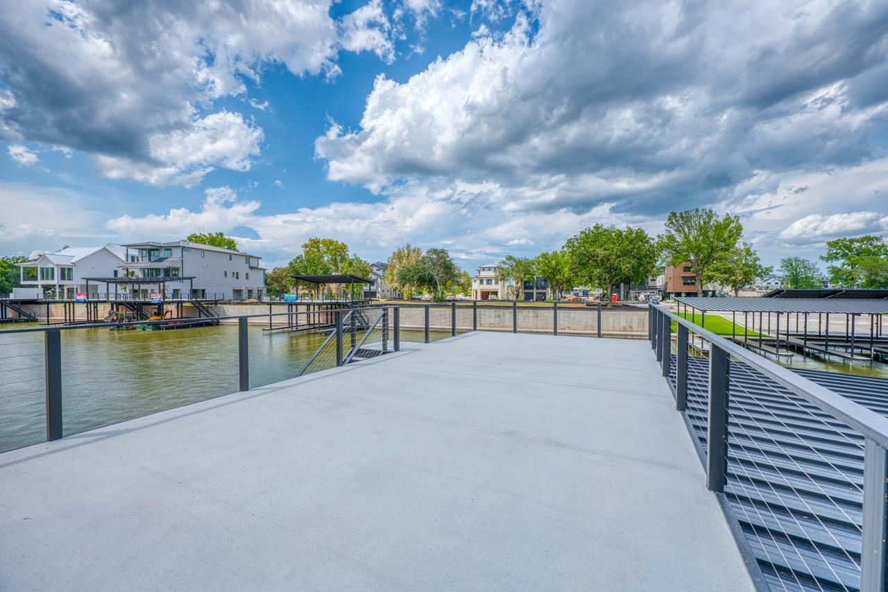 320 Lake Street Kingsland TX 78639