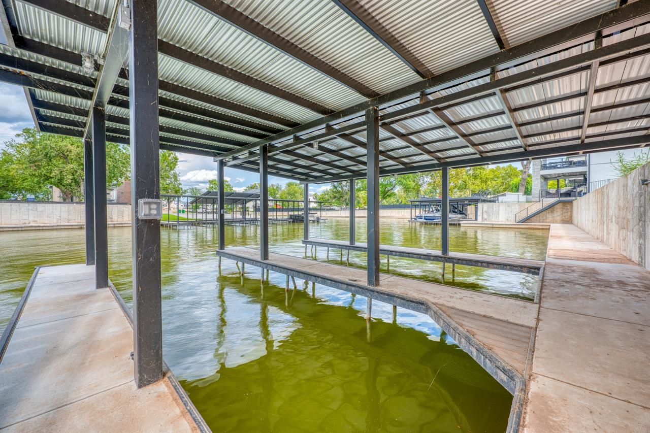 320 Lake Street Kingsland TX 78639