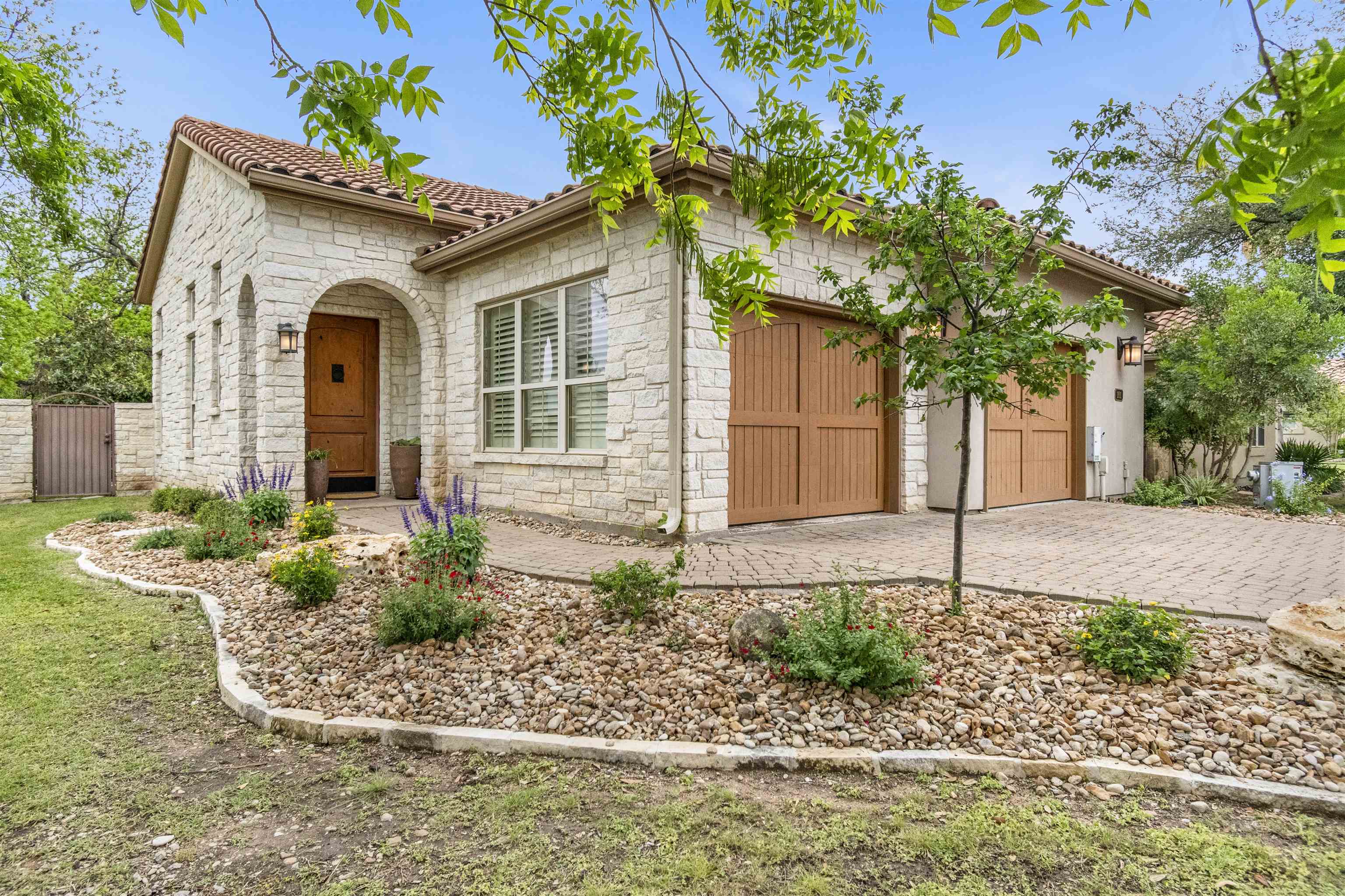 101 Blanco Court Horseshoe Bay TX 78657