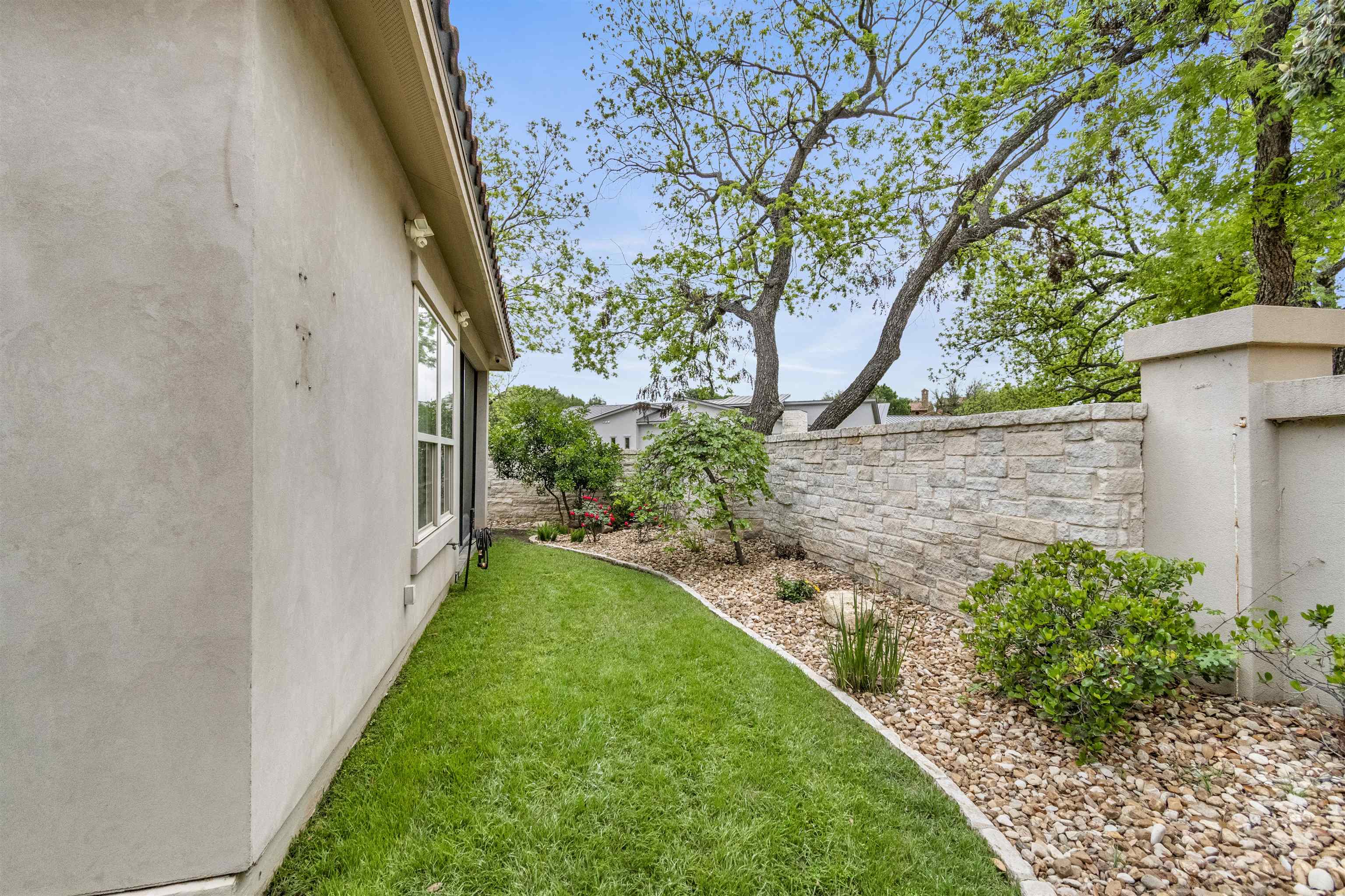 101 Blanco Court Horseshoe Bay TX 78657
