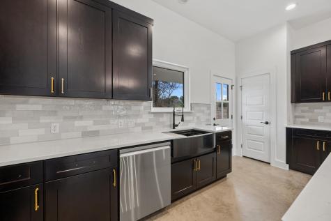 830 Woodland Hills Drive Granite Shoals TX 78654