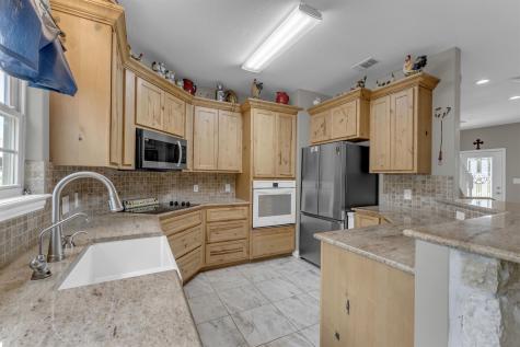 216 County Road 144b Marble Falls TX 78654