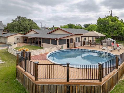 1307 Hillcrest Drive Granite Shoals TX 78654