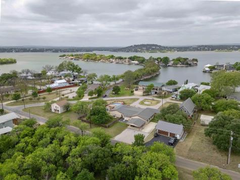 1307 Hillcrest Drive Granite Shoals TX 78654
