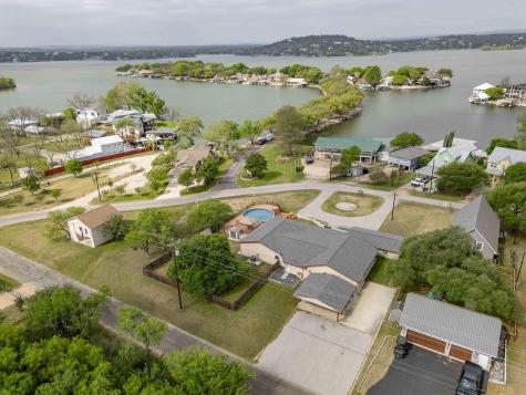 1307 Hillcrest Drive Granite Shoals TX 78654