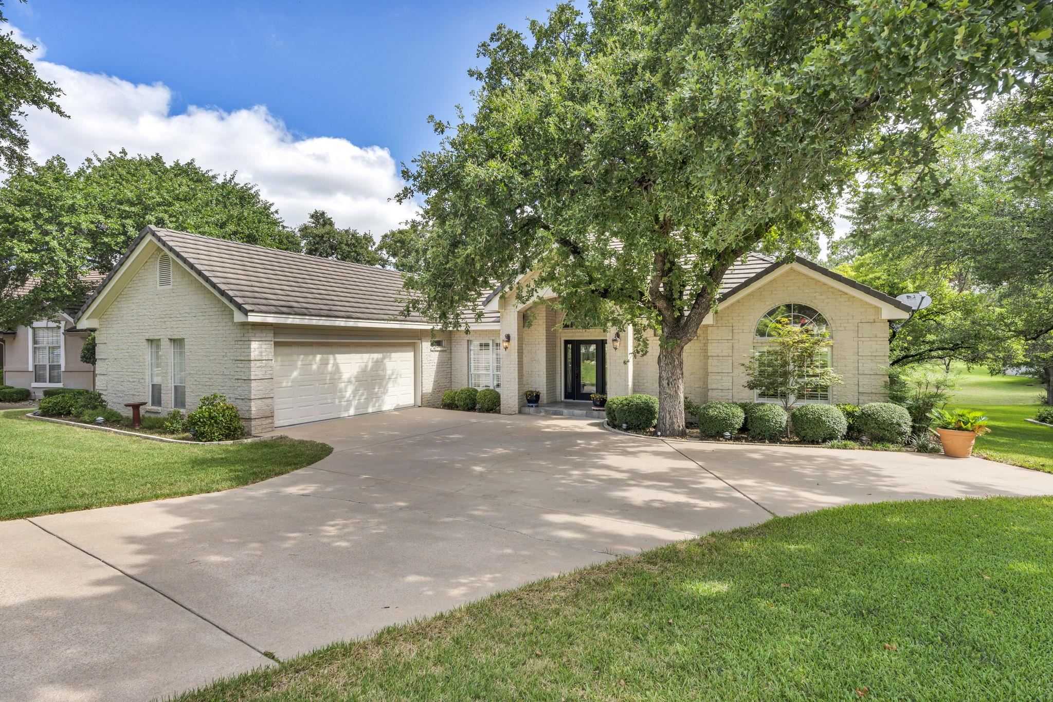 601 Sombrero Horseshoe Bay TX 78657