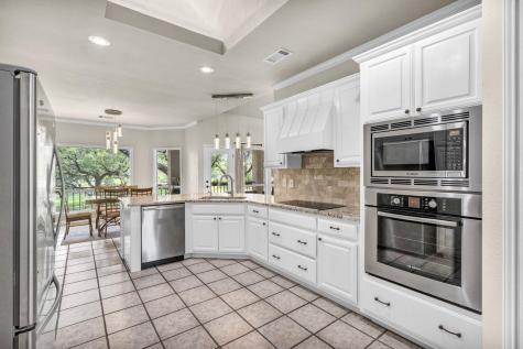 601 Sombrero Horseshoe Bay TX 78657